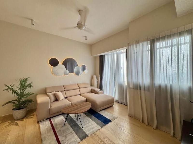 Kediaman Servis untuk Disewa di Star Residences One - LM Gan - Living Room - PropertyGuru.com.my