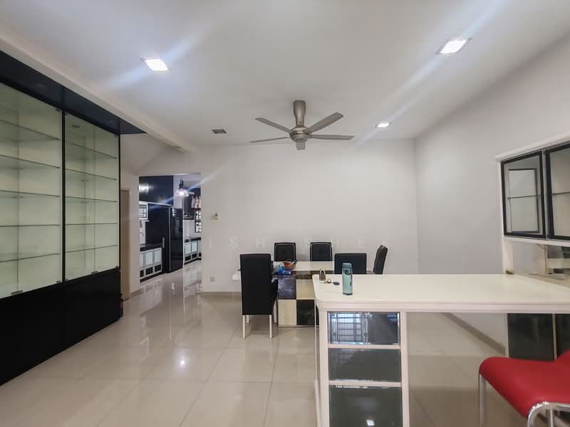 2-storey Terraced House for Sale in Shah Alam (Selangor) - Irish Shek - Dining Room - PropertyGuru.com.my