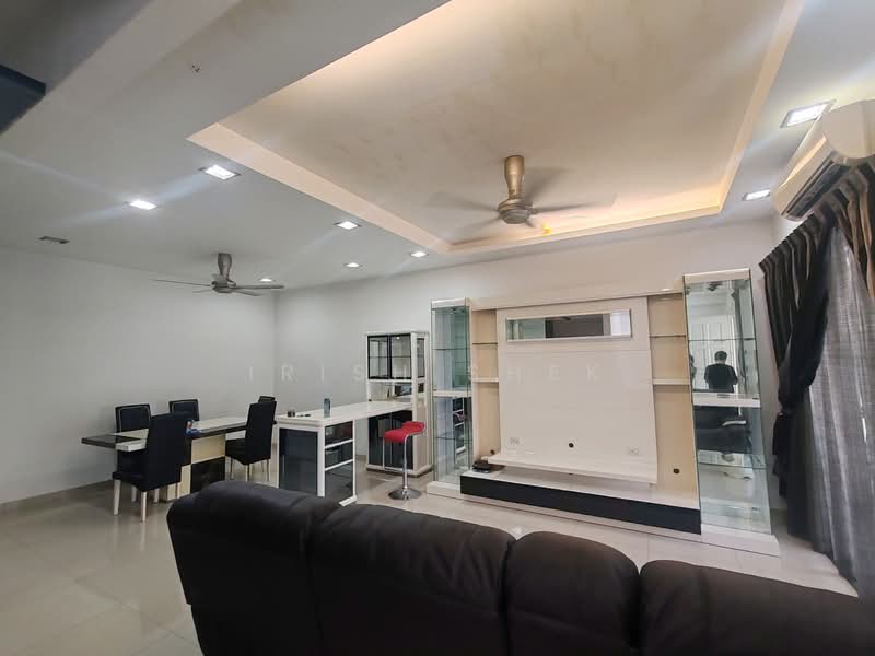 2-storey Terraced House for Sale in Shah Alam (Selangor) - Irish Shek - Living Room - PropertyGuru.com.my
