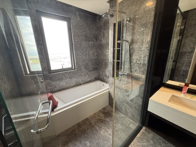 Kediaman Servis untuk Disewa di Straits Residences - Hoy Meng - Bathroom - PropertyGuru.com.my