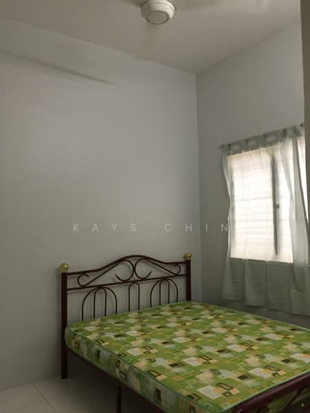 Rumah Bandar untuk Dijual di Puchong (Selangor) - Kays Chin - Bedroom - PropertyGuru.com.my