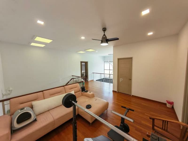 Rumah Berkembar untuk Dijual di Taman Sutera Utama (Skudai) - Evon Yap - Living Room - PropertyGuru.com.my