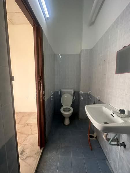 Rumah Teres 2 Tingkat untuk Dijual di Klang (Selangor) - Veni Foo Yoke Fuang - Bathroom - PropertyGuru.com.my
