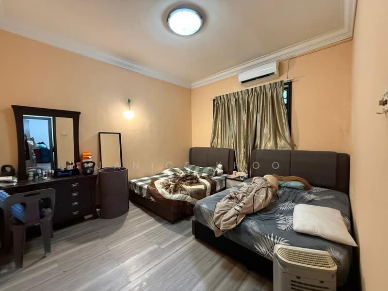 Rumah Banglo untuk Dijual di Masai (Johor) - Janice Khoo - Bedroom - PropertyGuru.com.my