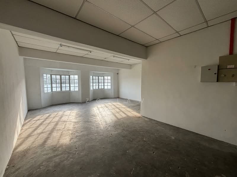 Shop / Office for Rent in Batu Pahat (Johor) - ZG Law - Interior - PropertyGuru.com.my