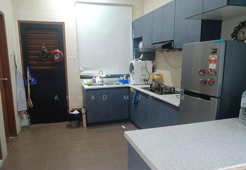 Rumah Teres 1 Tingkat untuk Disewa di Telok Panglima Garang (Selangor) - Ahmad Muslim - Kitchen - PropertyGuru.com.my