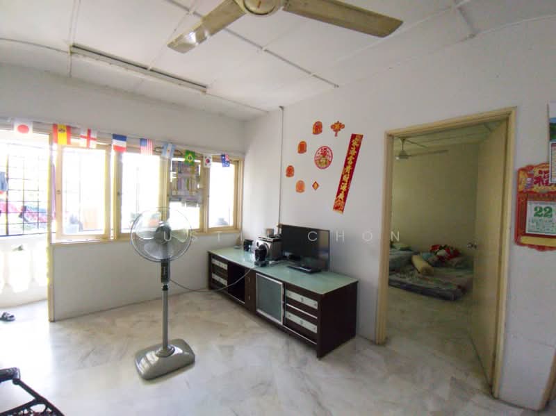 Apartment for Sale at Pandan Lake View - Justin Chon - Living Room - PropertyGuru.com.my