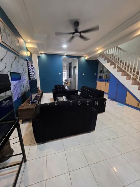 2-storey Terraced House for Sale in Bukit Indah (Iskandar Puteri (Nusajaya)) - June Tseng - Living Room - PropertyGuru.com.my