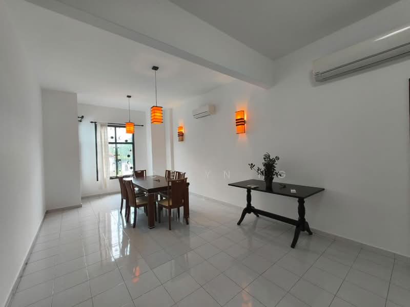 Rumah Banglo untuk Dijual di Leisure Farm (Gelang Patah) - Jacelyn Ng - Dining Room - PropertyGuru.com.my
