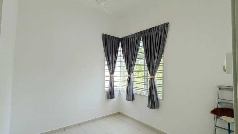 Bungalow for Sale in Durian Tunggal (Melaka) - Cherry . - Bedroom - PropertyGuru.com.my