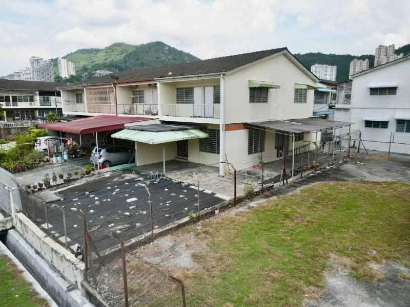 Rumah Teres 2-Tingkat untuk Dijual di Island Park (Jelutong) - Amos Sin - Exterior - PropertyGuru.com.my