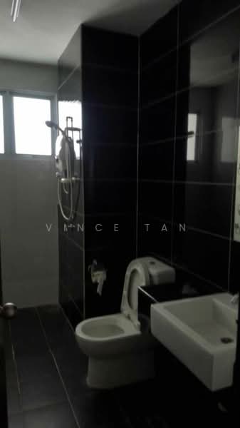 Kondominium untuk Dijual di Platinum III - Vince Tan - Bathroom - PropertyGuru.com.my