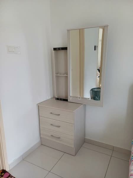 Service Residence for Sale at D'Summit Residences - Fumi Voon - PropertyGuru.com.my