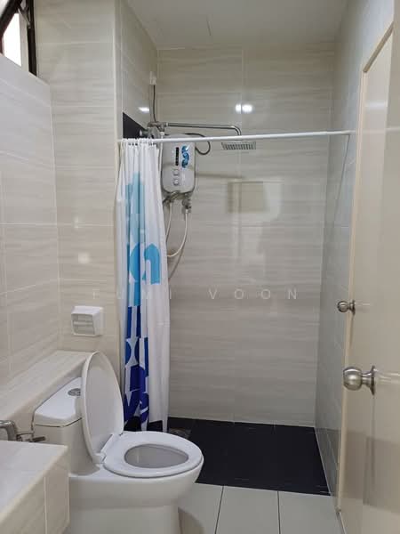 Service Residence for Sale at D'Summit Residences - Fumi Voon - PropertyGuru.com.my