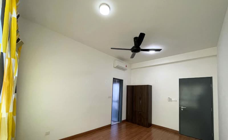 Service Residence for Sale at The Link 2 @ Bukit Jalil (Serviced Residences) - Mak Oliver - Bedroom - PropertyGuru.com.my