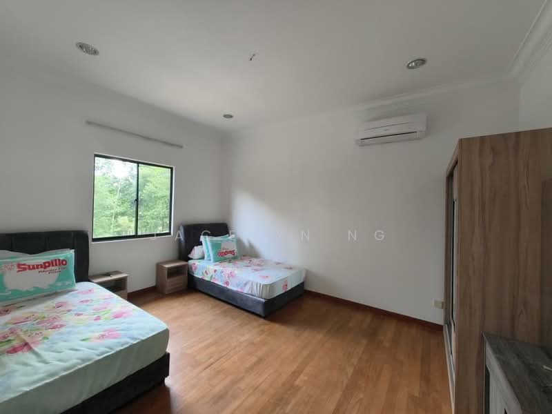 Rumah Banglo untuk Dijual di Leisure Farm (Gelang Patah) - Jacelyn Ng - Bedroom - PropertyGuru.com.my