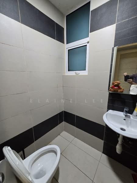 Rumah Berkembar untuk Disewa di Pantai Hill Park (Pantai) - Elaine Lee - Bathroom - PropertyGuru.com.my
