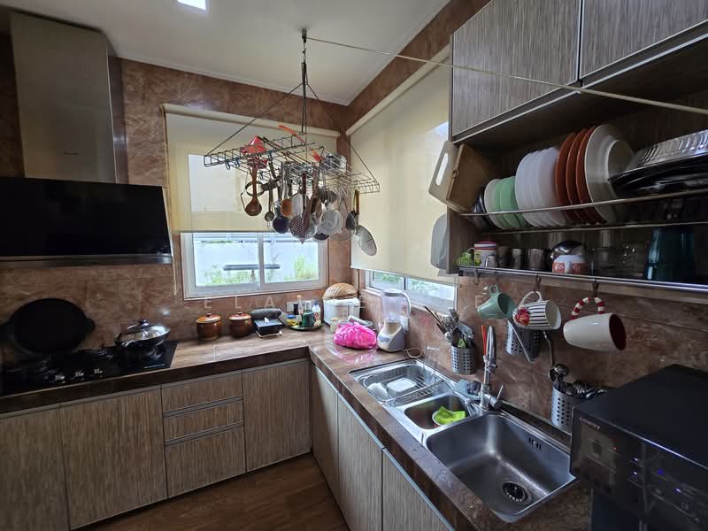 Rumah Berkembar untuk Disewa di Pantai Hill Park (Pantai) - Elaine Lee - Kitchen - PropertyGuru.com.my