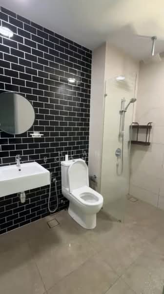 Servis Apartment untuk Disewa di Union Suites - Huan Boon Liang - Bathroom - PropertyGuru.com.my