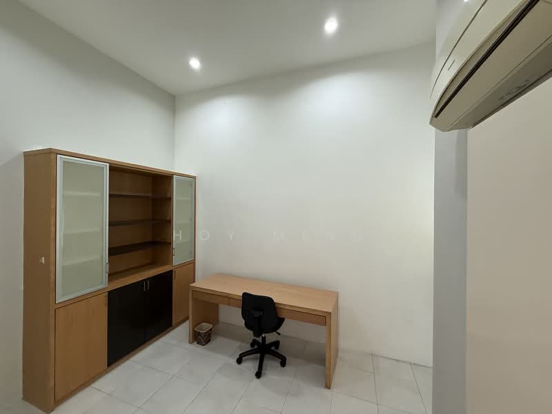 Kondominium untuk Disewa di Bayswater Resort Condominium - Hoy Meng - Study - PropertyGuru.com.my