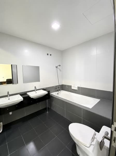 Terraced House for Sale in Batu Caves (Selangor) - Jack Lai - Bathroom - PropertyGuru.com.my