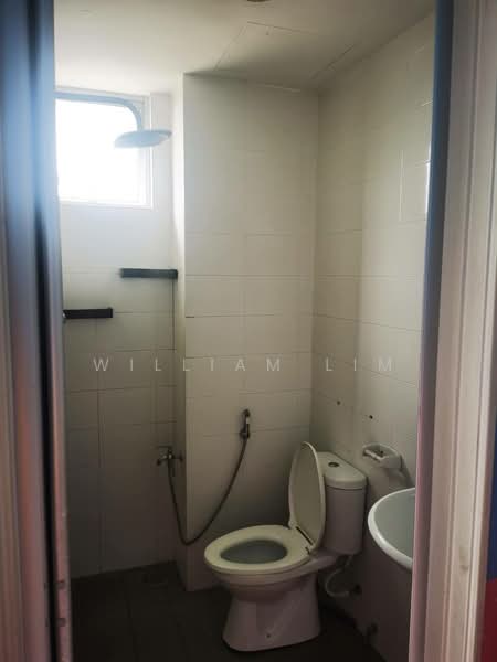 Apartment for Rent at The Pulse Condominium - William Lim - Bathroom - PropertyGuru.com.my
