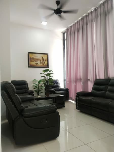 3.5-storey Terraced House for Rent in Damansara Perdana (Selangor) - Emily Tan - Living Room - PropertyGuru.com.my