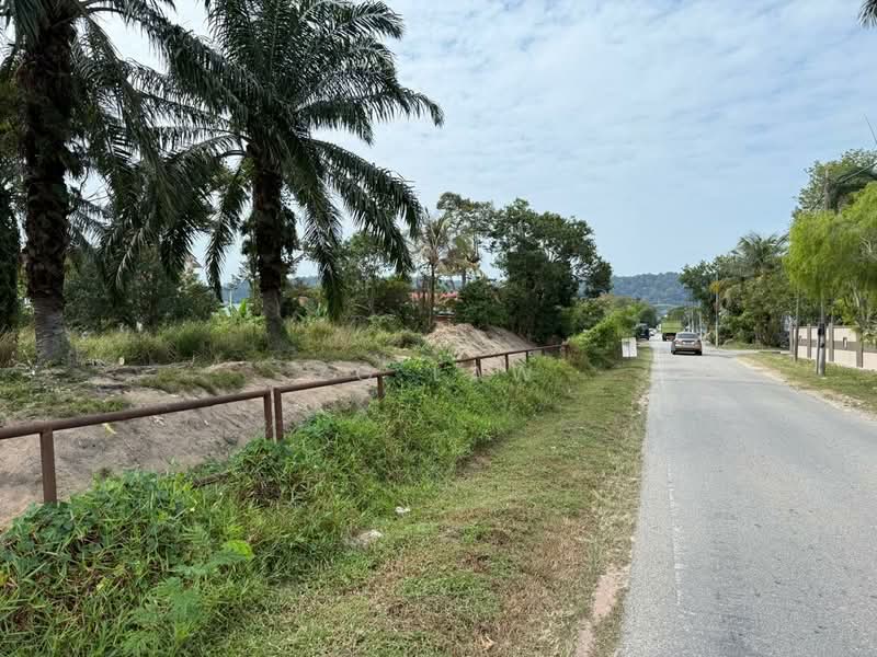 Tanah Pertanian untuk Dijual di Parit Haji Sidek (Batu Pahat) - ZG Law - Exterior - PropertyGuru.com.my