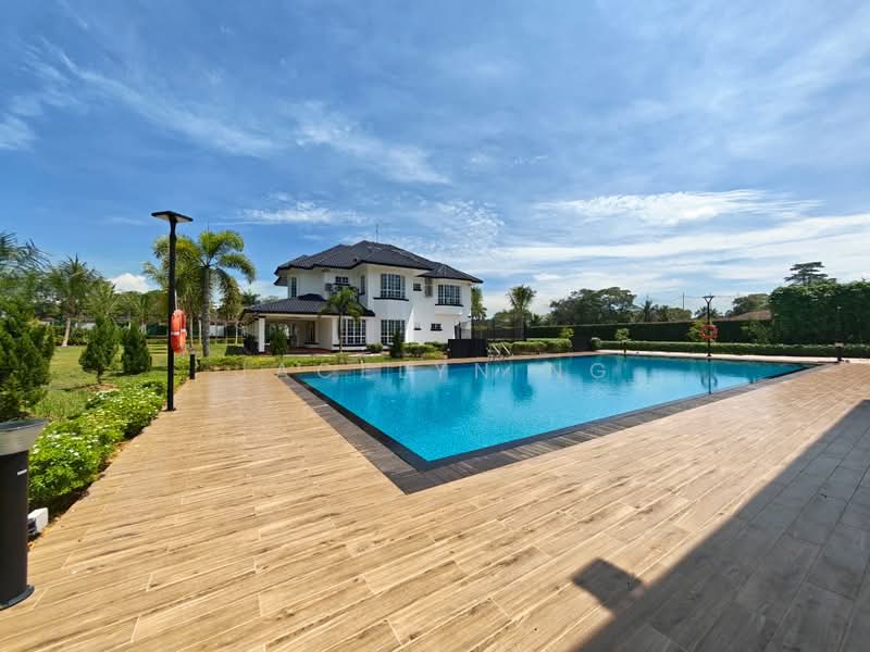 Rumah Banglo untuk Dijual di Leisure Farm (Gelang Patah) - Jacelyn Ng - Exterior - PropertyGuru.com.my