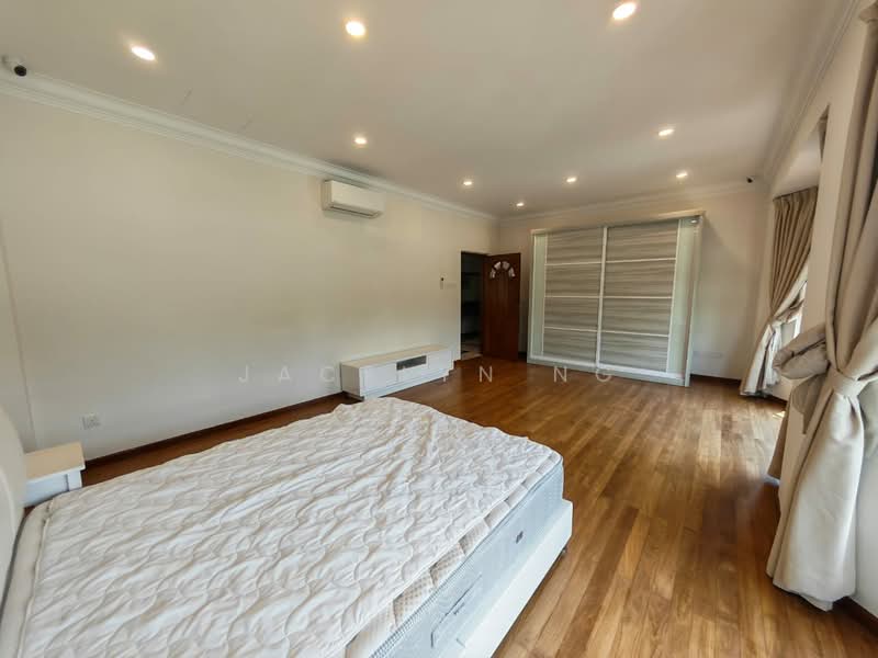 Rumah Banglo untuk Dijual di Leisure Farm (Gelang Patah) - Jacelyn Ng - Bedroom - PropertyGuru.com.my