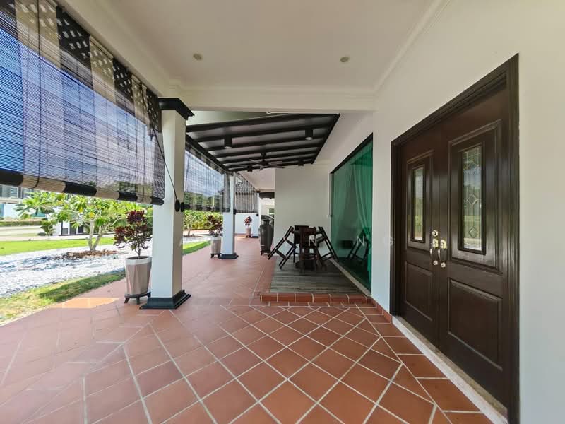 Rumah Banglo untuk Dijual di Leisure Farm (Gelang Patah) - Jacelyn Ng - Exterior - PropertyGuru.com.my