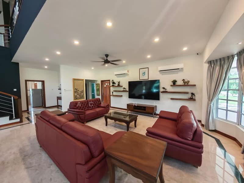 Rumah Banglo untuk Dijual di Leisure Farm (Gelang Patah) - Jacelyn Ng - Living Room - PropertyGuru.com.my