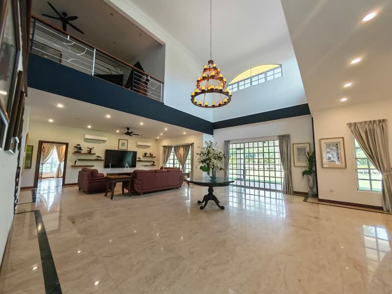 Rumah Banglo untuk Dijual di Leisure Farm (Gelang Patah) - Jacelyn Ng - Living Room - PropertyGuru.com.my