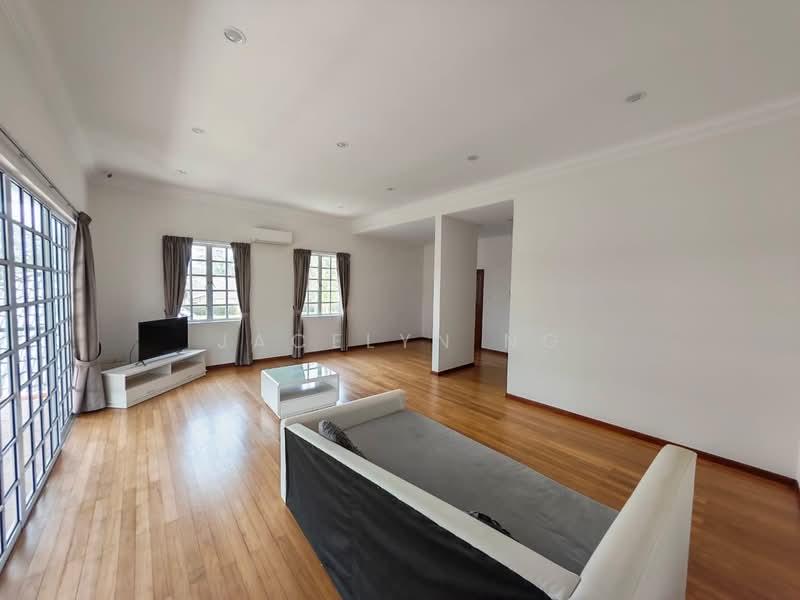 Rumah Banglo untuk Dijual di Leisure Farm (Gelang Patah) - Jacelyn Ng - Living Room - PropertyGuru.com.my