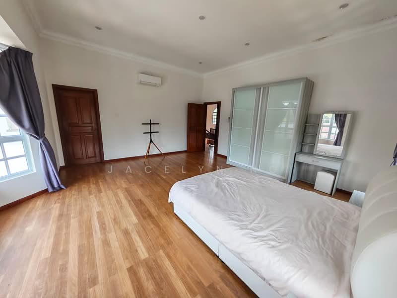 Rumah Banglo untuk Dijual di Leisure Farm (Gelang Patah) - Jacelyn Ng - Bedroom - PropertyGuru.com.my
