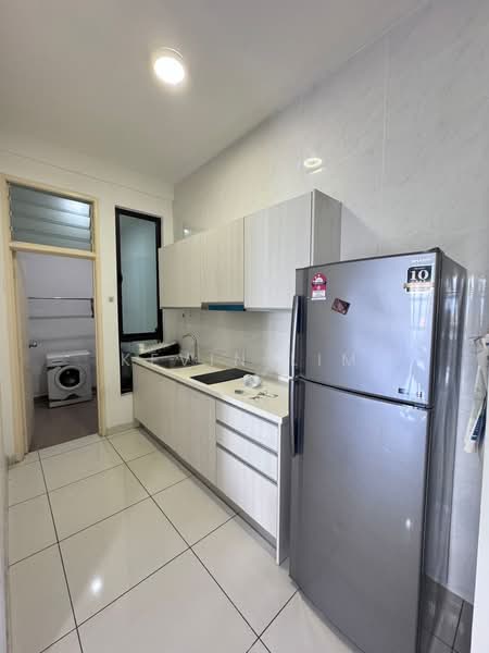 Service Residence for Rent at D'Summit Residences - Kevin Lim - Kitchen - PropertyGuru.com.my