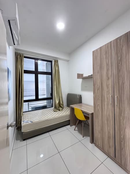 Service Residence for Rent at D'Summit Residences - Kevin Lim - Bedroom - PropertyGuru.com.my