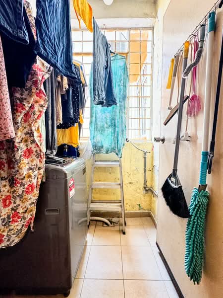 Apartment for Sale at Sri Melor (Mulberry Court) - Noraini Dahan - Balcony - PropertyGuru.com.my