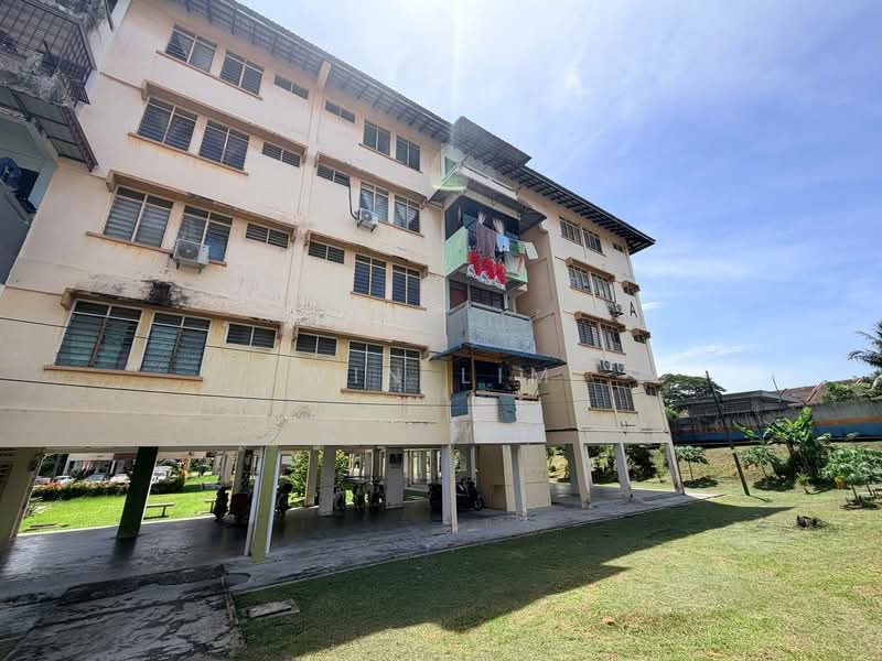 Flat for Sale at Flat Taman Perling - Win Lim - Exterior - PropertyGuru.com.my