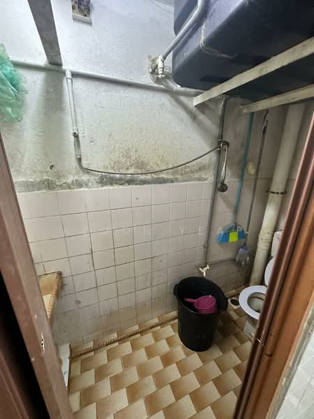 Flat for Sale at PPR Desa Rejang - Almon Yeap - Bathroom - PropertyGuru.com.my