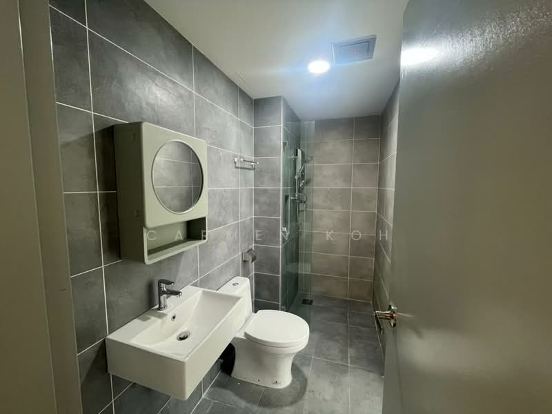 Servis Apartment untuk Disewa di 121 Residences - Carmen Koh - Bathroom - PropertyGuru.com.my