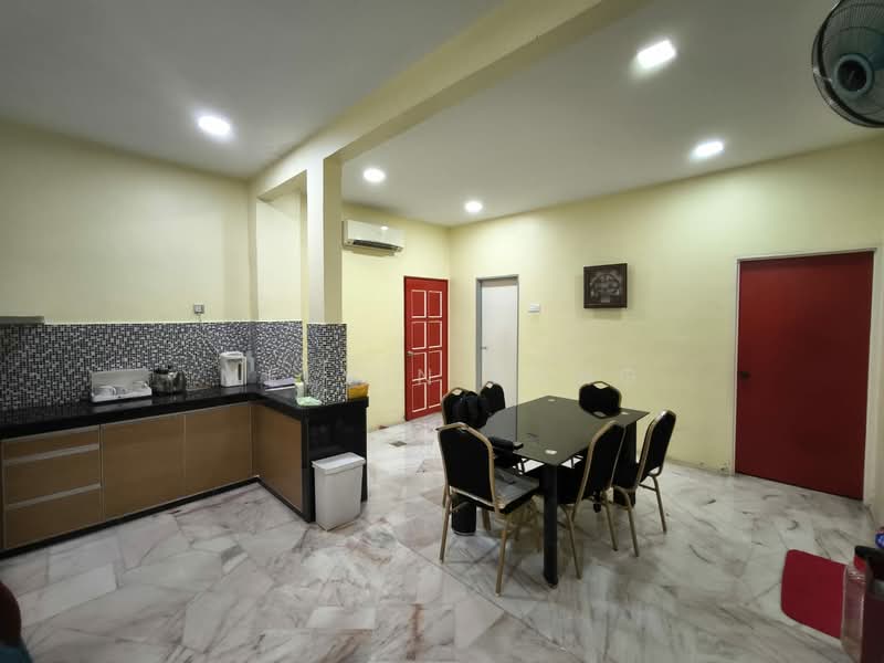 2-storey Terraced House for Sale in Mahkota Cheras (Cheras) - Melvin Kong - Kitchen - PropertyGuru.com.my