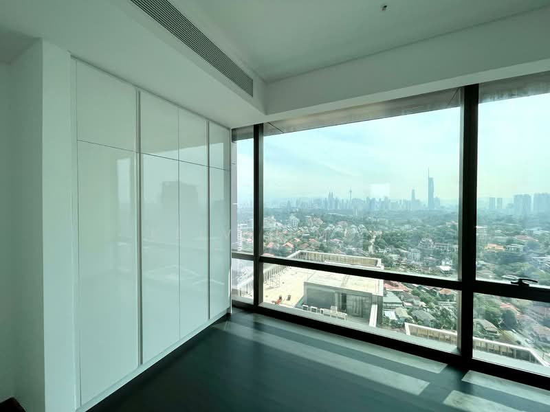 Servis Apartment untuk Dijual di Crown Residences @ Pavilion Damansara Heights - Kelvin Moh - View - PropertyGuru.com.my