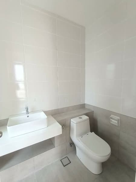Rumah Berkembar untuk Dijual di Eco Forest (Semenyih) - Alvin Lee - Bathroom - PropertyGuru.com.my