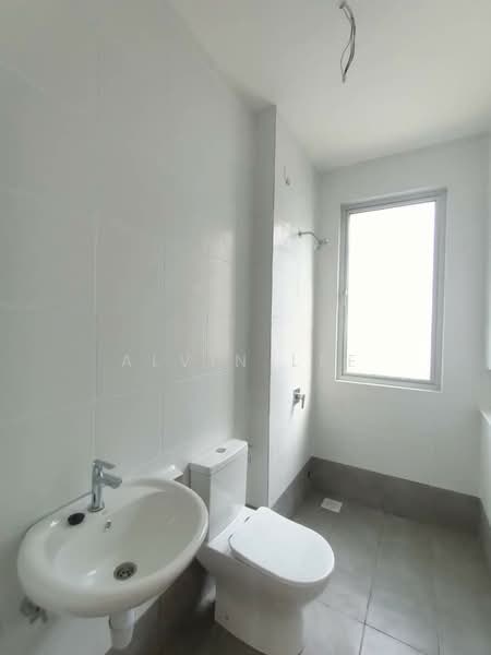 Rumah Berkembar untuk Dijual di Eco Forest (Semenyih) - Alvin Lee - Bathroom - PropertyGuru.com.my