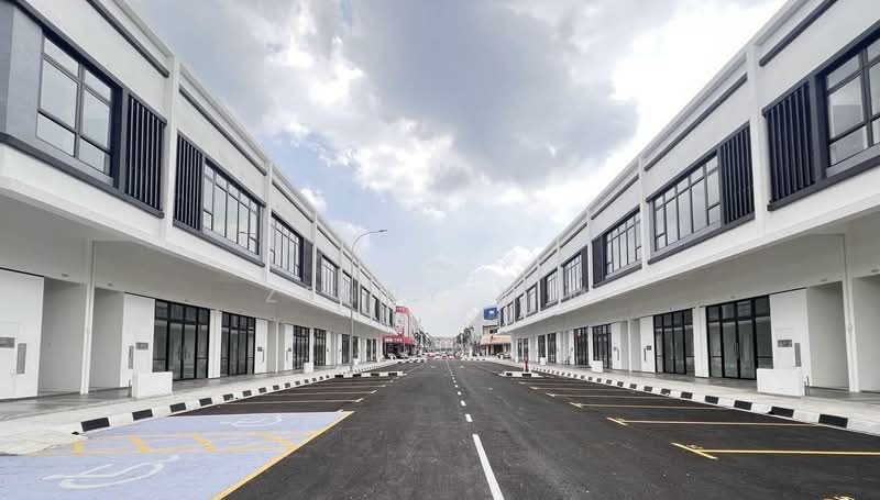 Shop / Office for Rent in Bandar Bukit Tinggi (Klang) - Zenny Lim - Exterior - PropertyGuru.com.my