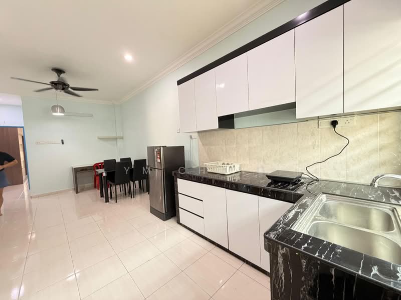 Rumah Teres 1 Tingkat untuk Disewa di Taman Rembia Perkasa (Rembia) - YM Chong - Kitchen - PropertyGuru.com.my