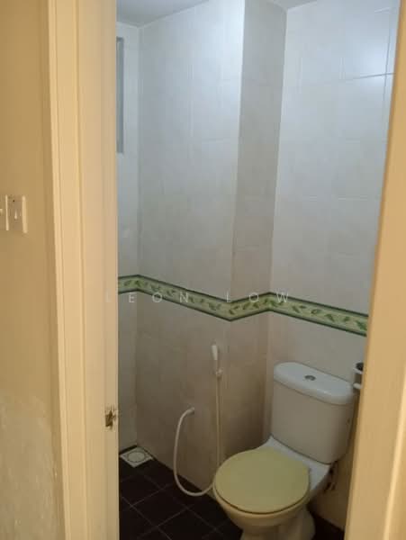 Servis Apartment untuk Disewa di E-Tiara - Leon Low - Bathroom - PropertyGuru.com.my