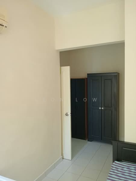 Servis Apartment untuk Disewa di E-Tiara - Leon Low - Bedroom - PropertyGuru.com.my