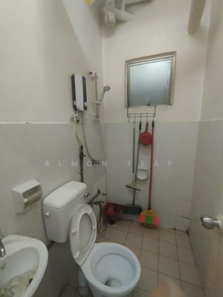 Apartment for Sale at Jemerlang Apartment - Almon Yeap - Bathroom - PropertyGuru.com.my